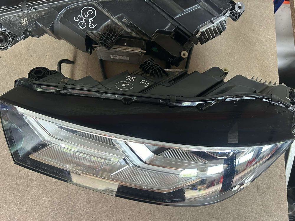 Audi Q5 FY фар/фарове Matrix Led