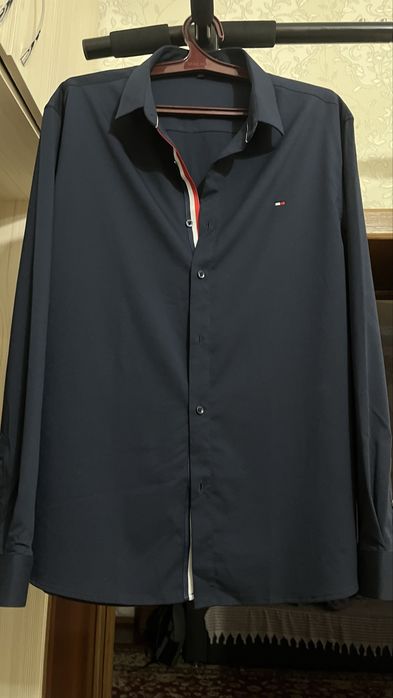 Рубашка темно сини новый