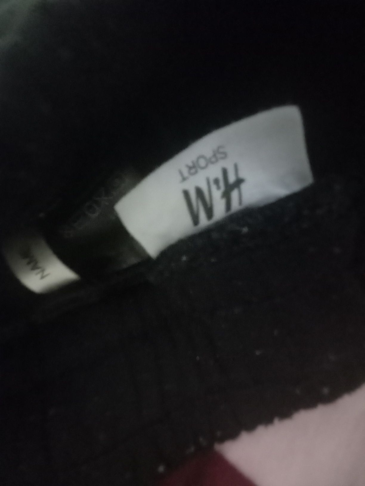 Pantaloni tech noi