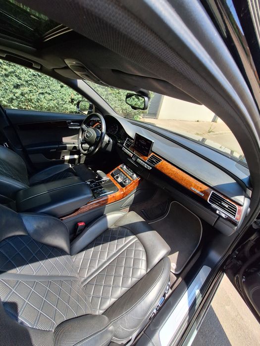 Audi A8 3.0 TDI / 250 CP 
Sedan premium, elegant ș