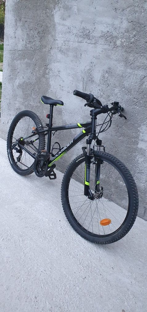 Vând bicicleta MTB copil 9-12ani 24"