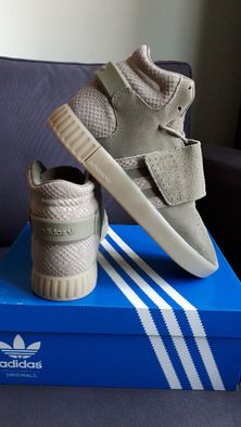 НОВИ кецове Adidas Originals