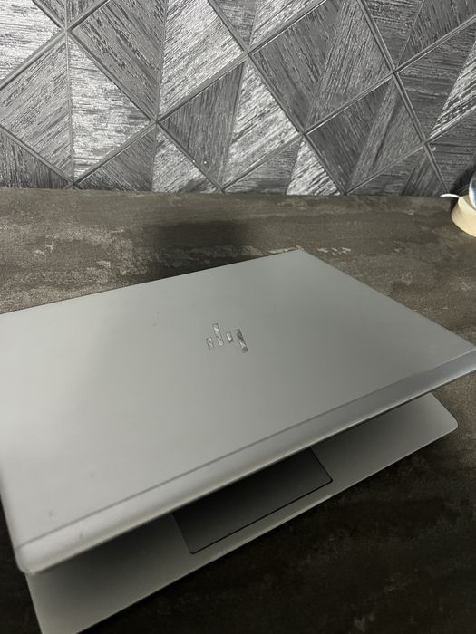 HP elitebook core i7