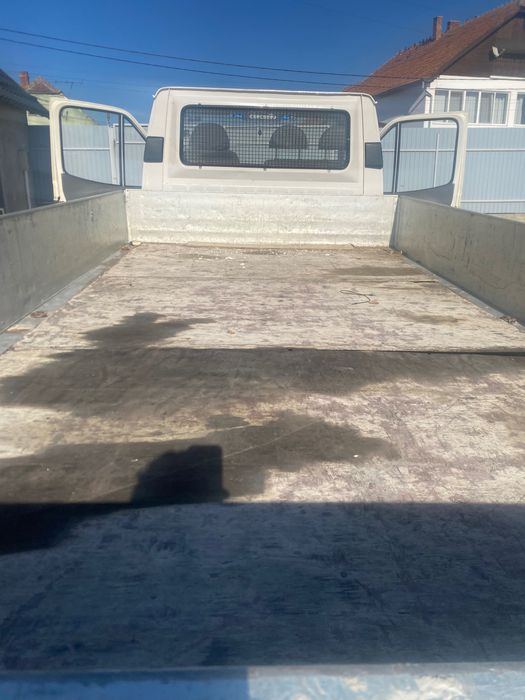 Carosată Ford ne basculabila