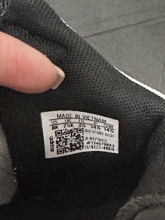 Спортни обувки Adidas