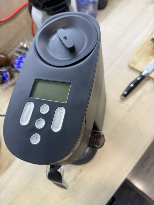 TOMMEE TIPPEE Уред за готвене на пара и блендер QUICK-COOK