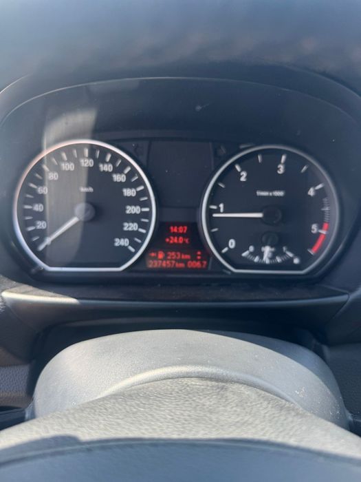 Bmw 118d euro5 140 cai