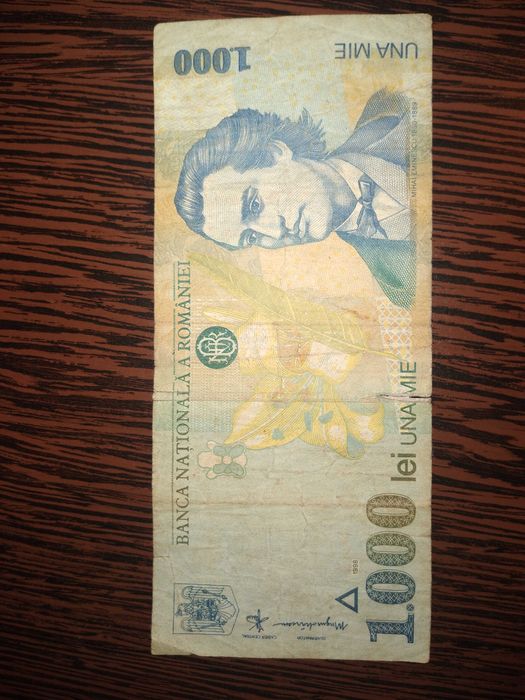 Bancnota 1000 de lei an emitere 1998 serie A1095801