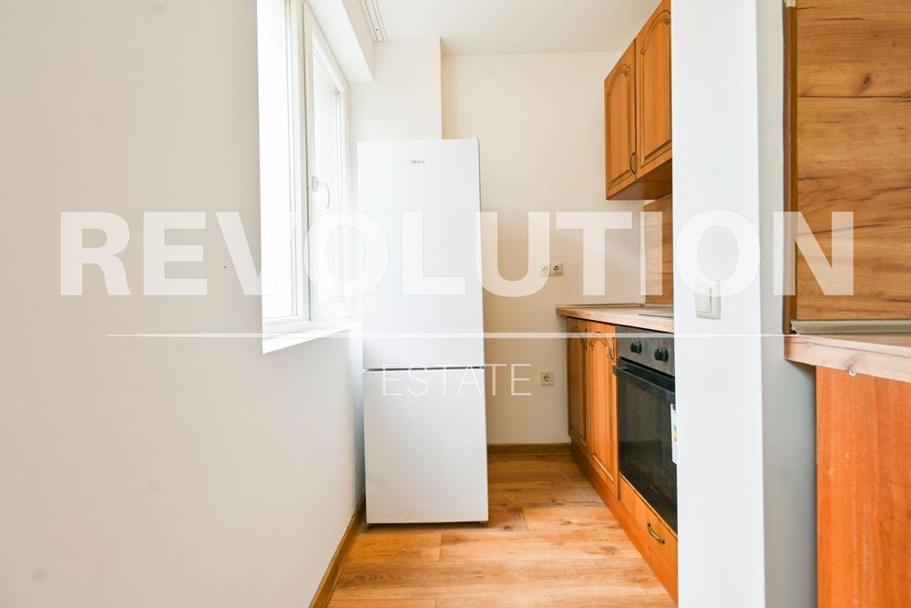 Двустаен апартамент в ж.к. Надежда 2.