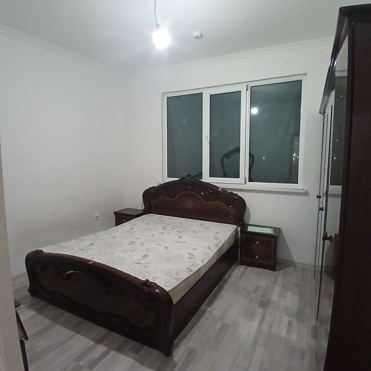 SROCHNO Sotiladi Yashnobod Olmos mahalla 3/2/16