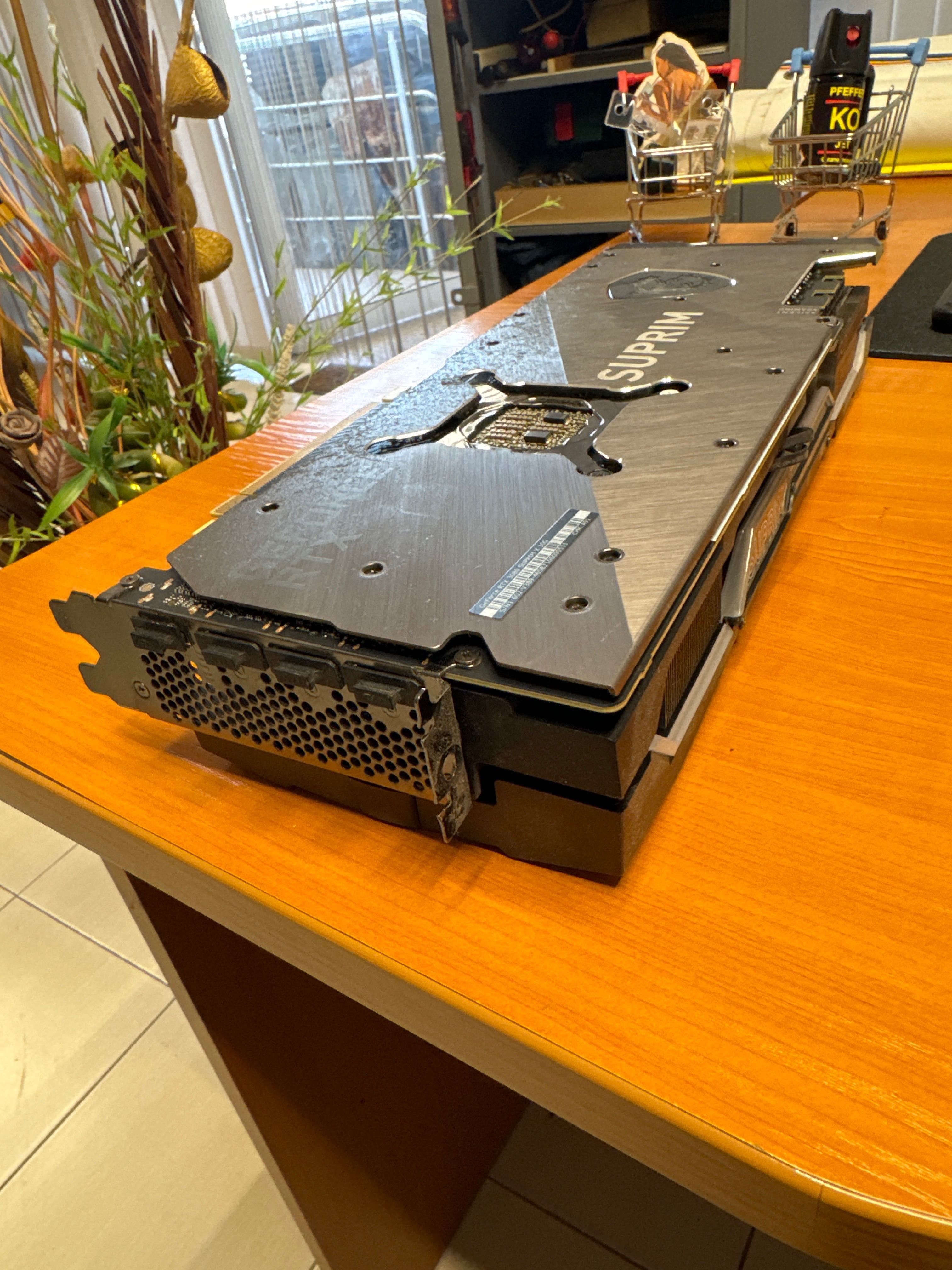 Suprim Gaming video card GPU Ge Force RTX 3080