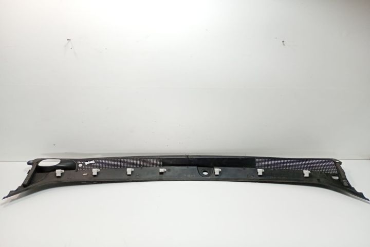 Grila stergator 668113292R Dacia Logan a 2-a generatie