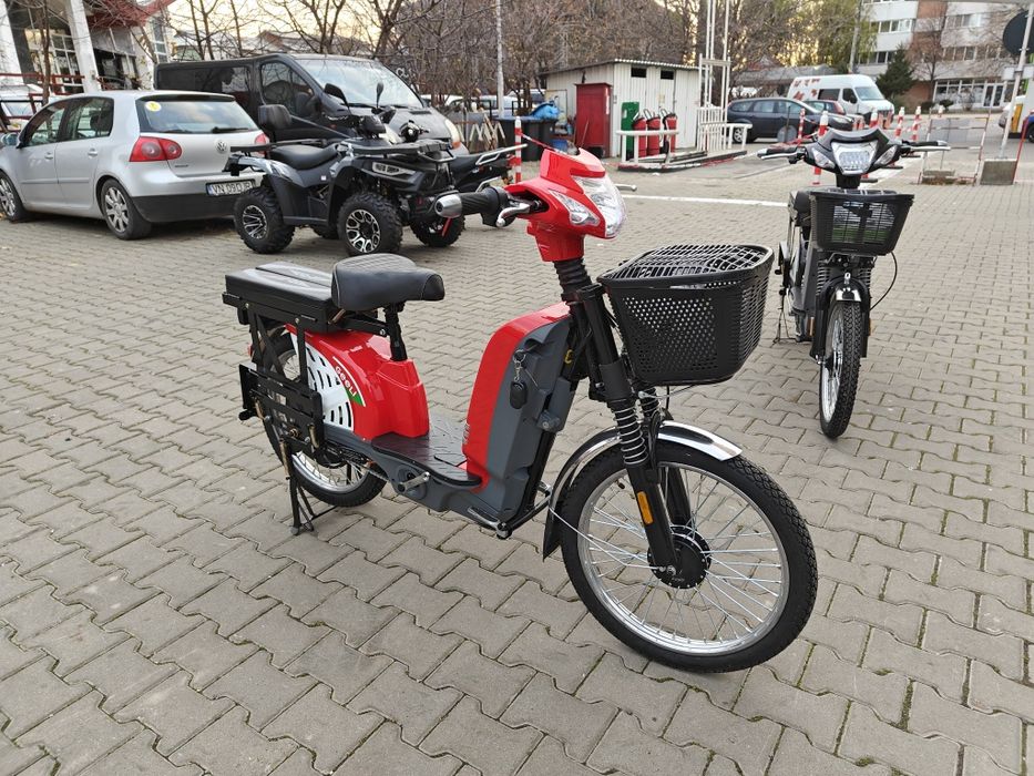 Vand Motocicleta Electrica UTIL KM5 model Nou 2025 500W cu 25km/h NOU