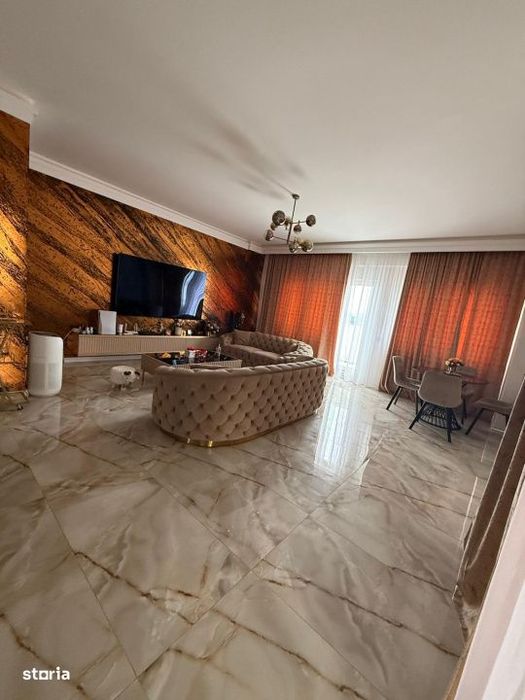 Penthouse de vanzare, 160 mp, zona Electroputere Mall