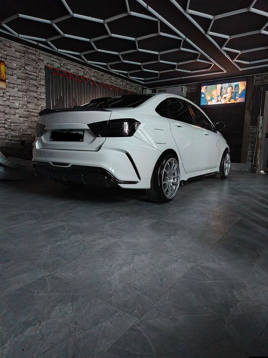 Lada vesta v idealnom sostoyanii