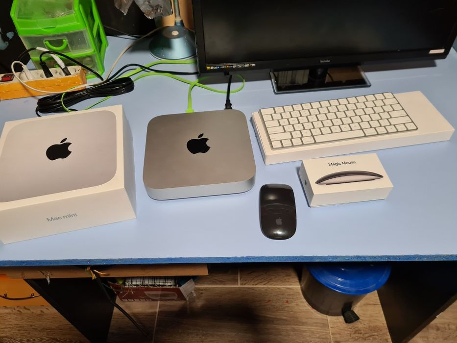 Vand MacBook mini M2