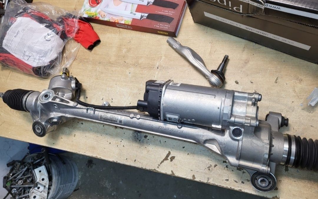 caseta de directie, pentru Porsche Panamera 971 cod 971423051DT