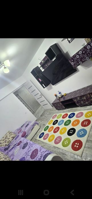 Ofer spre închiriere apartament cu doua camere