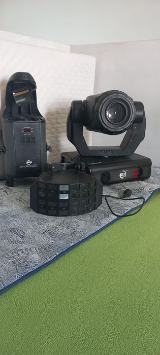 MOVING head beam/ lumini  club