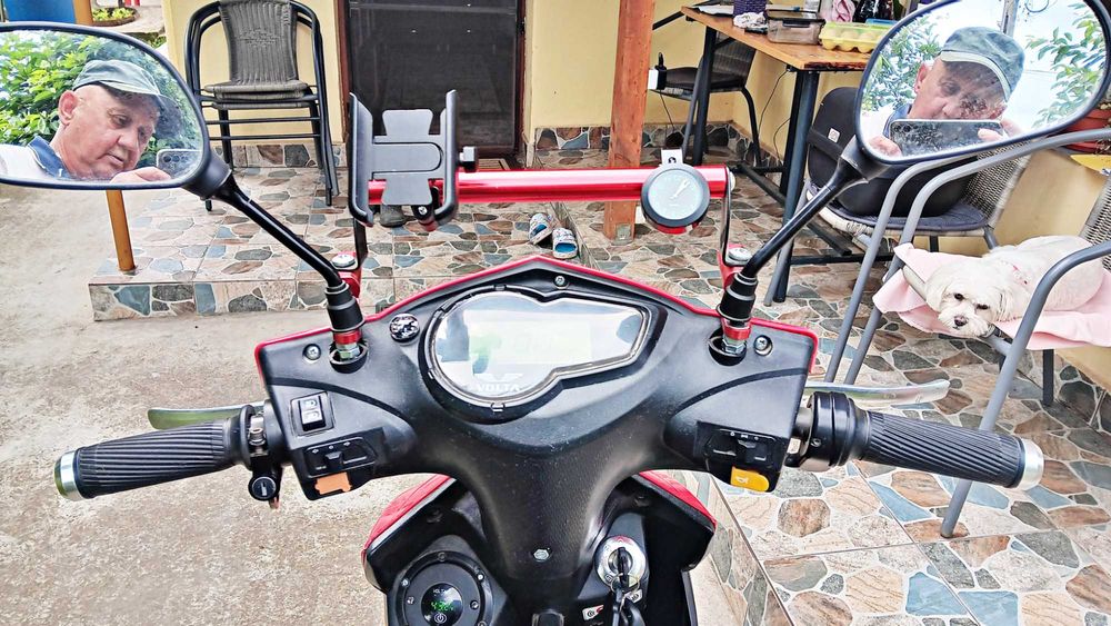 Scuter electric VSX (25Km/h)-VOLTA ,fara permis, in garantie,48V/20Ah