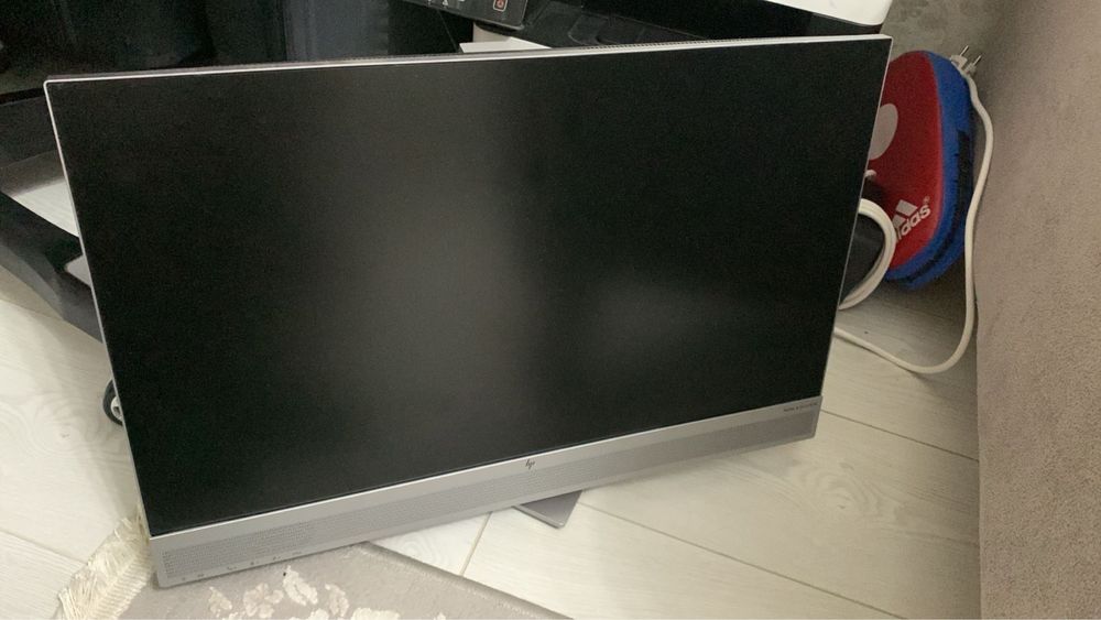 Могитор HP продам срочно