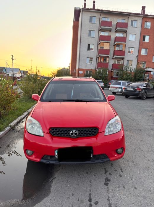 Продам машину Toyota Matrix