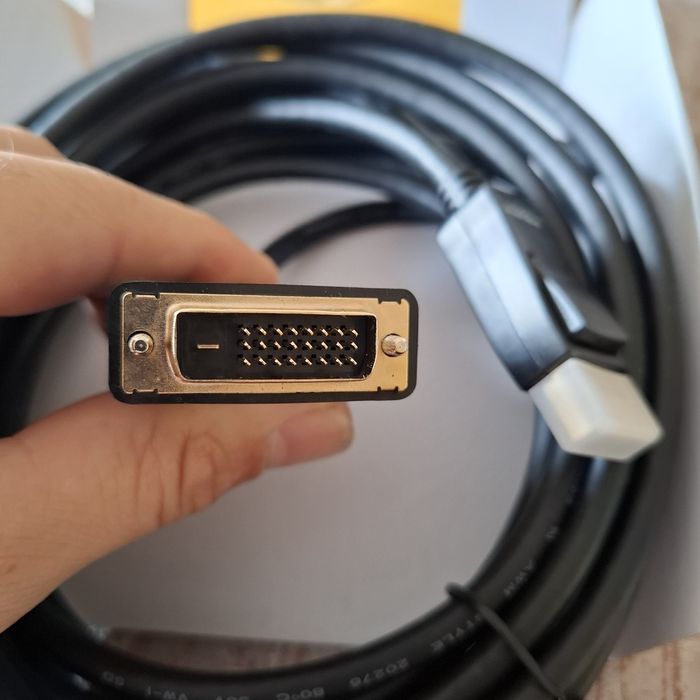 DeLock DisplayPort към DVI (24+1) кабел 5м – чисто нов