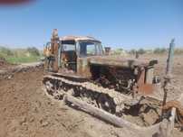 Buldozer sotiladi dt 075