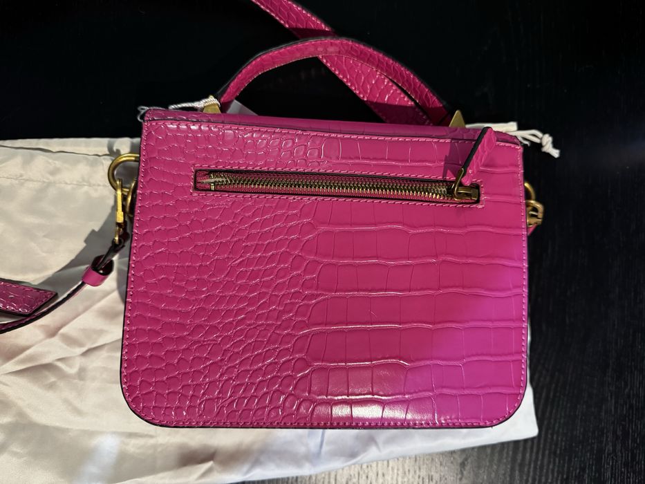 Чисто нова чанта Guess