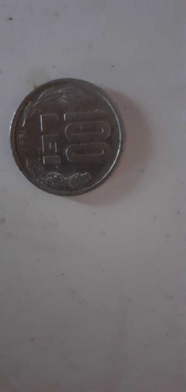 Vand moneda 100 de lei an 1992 rog serozitate