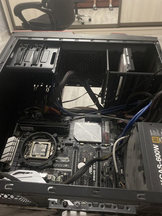 Продам старенький игровой компьютер