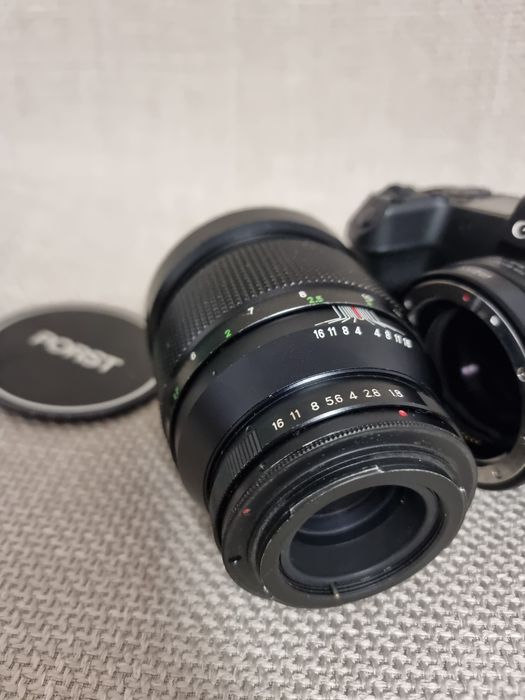 Obiectiv Porst 135mm F/1.8 (montura M42)