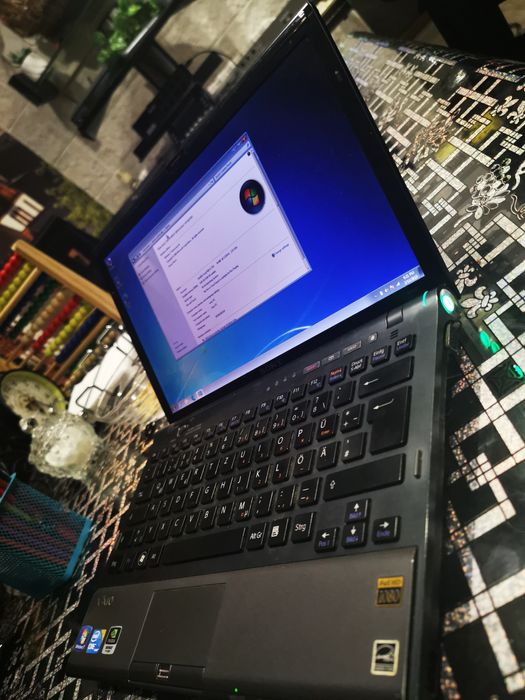 Sony vaio vpcz1  i7  ssd256 baterie buna
