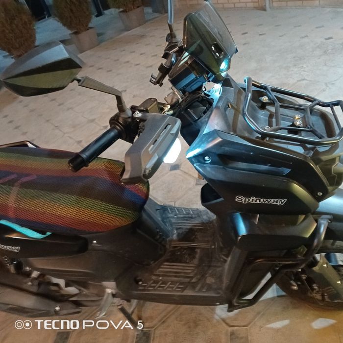 Srochna Skuter TANK sotiladi