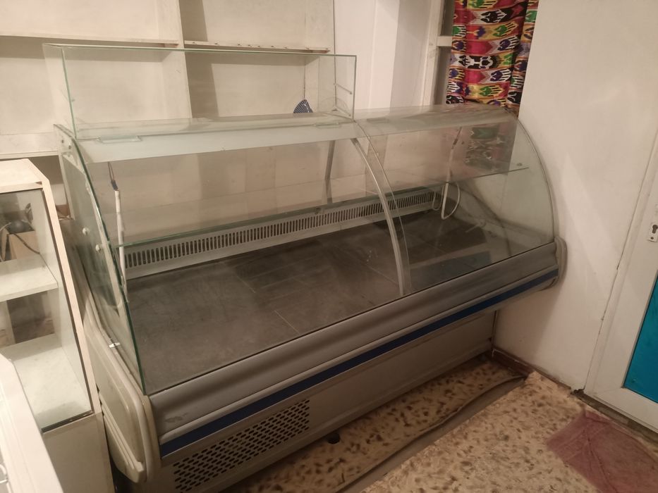 Продам холодильник 1.8 м