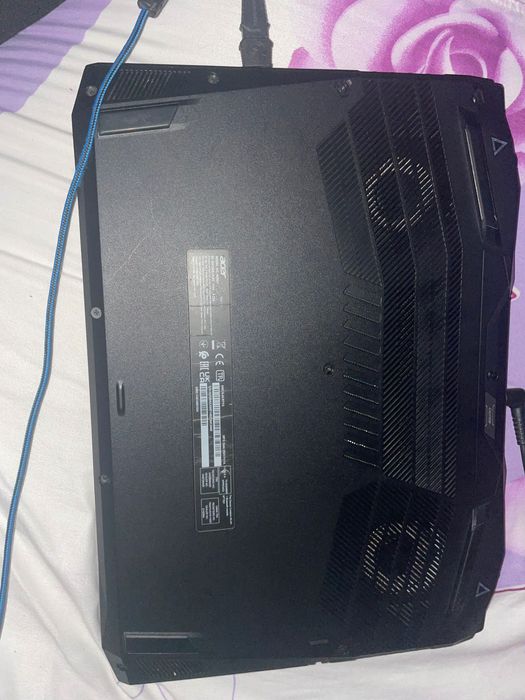 Laptop gaming Acer ryzen 5 rtx 3050