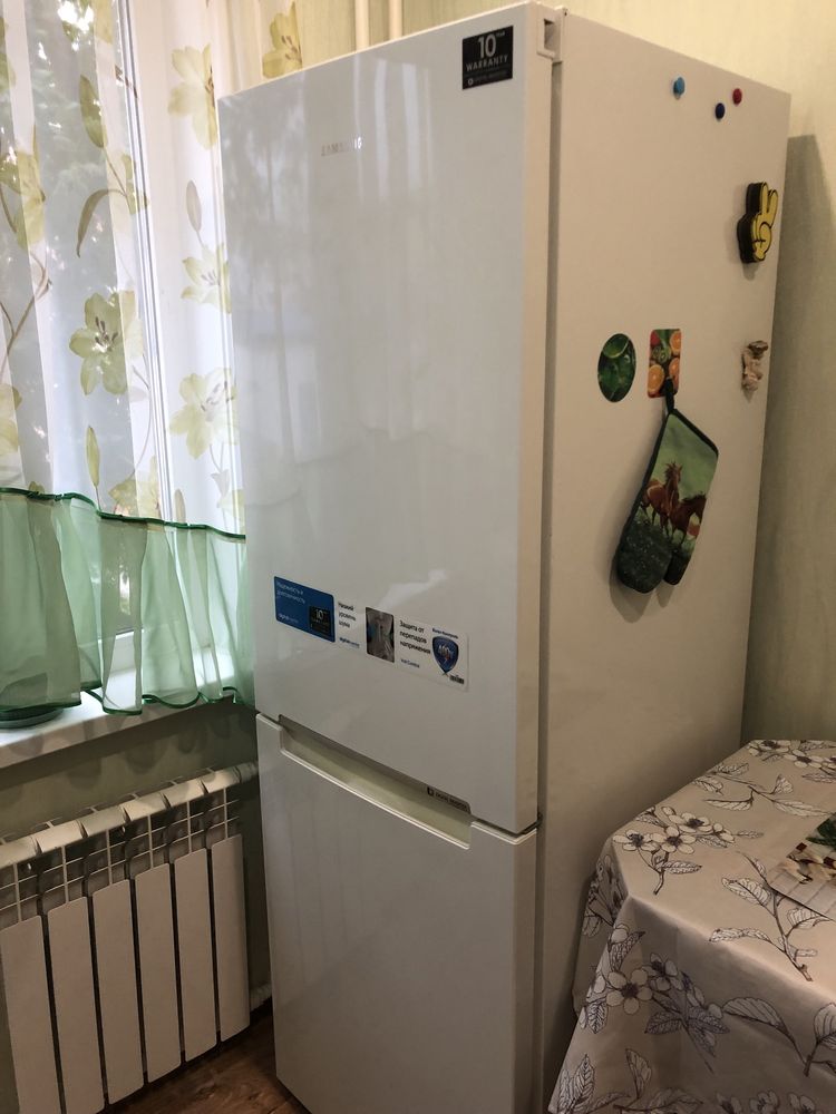 Холодильник 2-х камерный 180см «Samsung» No Frost