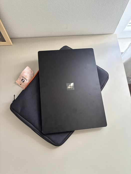 Microsoft surface A1873