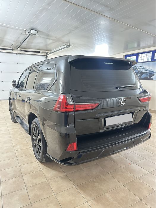 Продаю LEXUS  LX 570