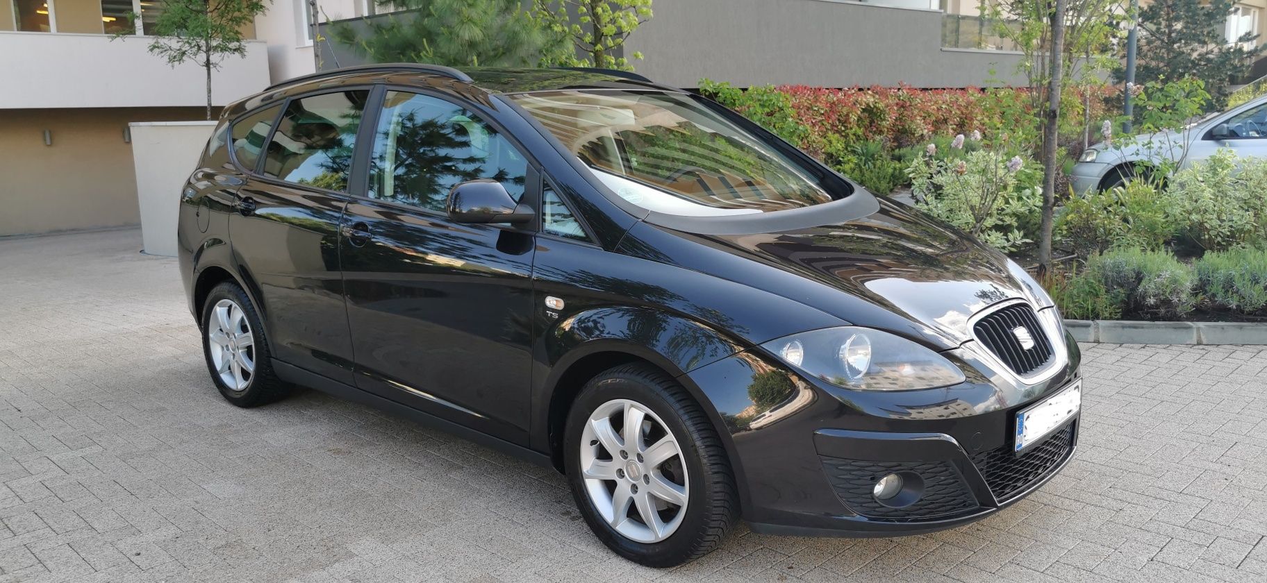 Seat altea XL-12 TSI benzina 2012 EUR 5