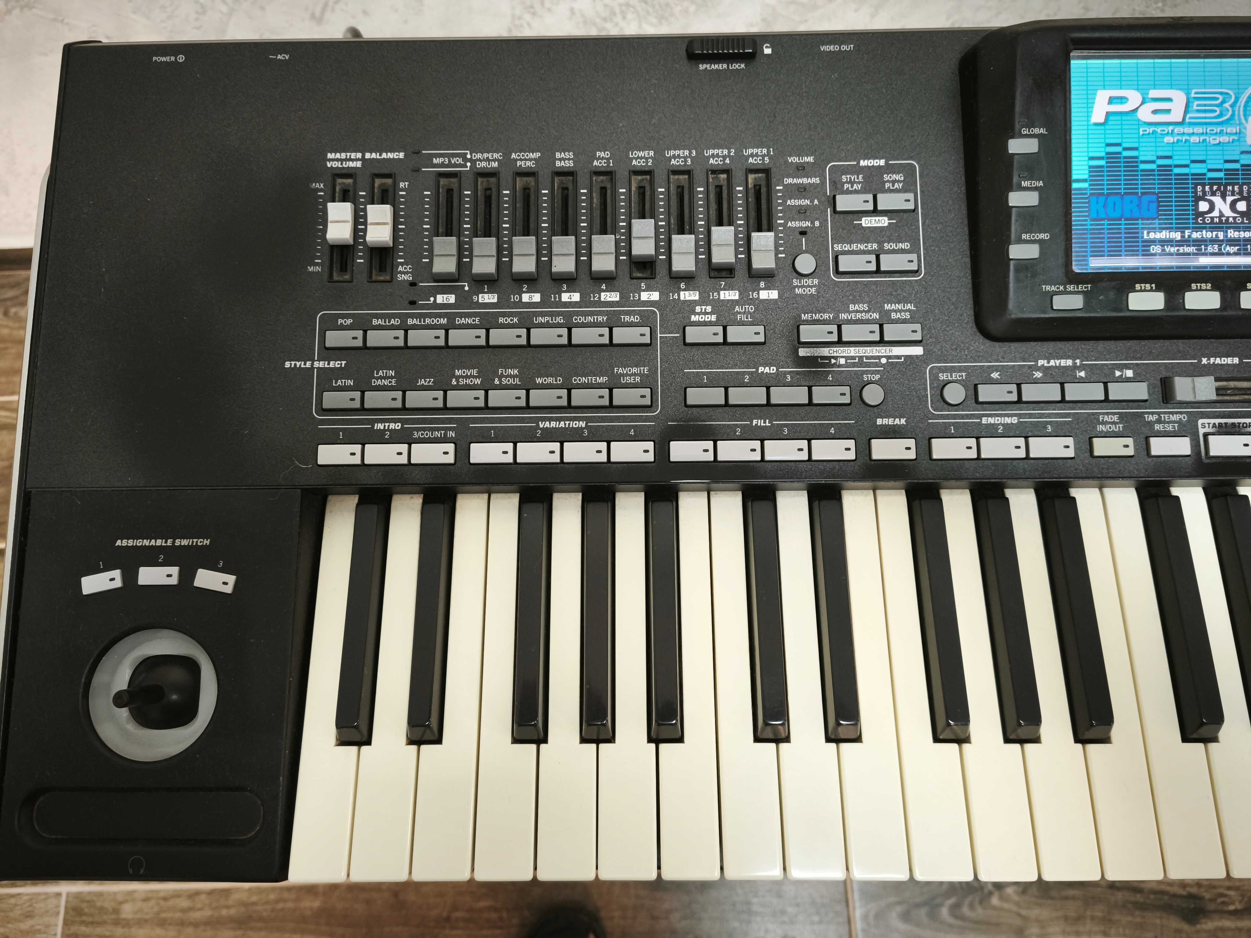 Синтезатор Korg pa3x