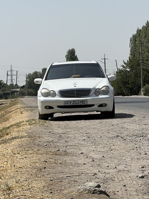 Mersedes w203 sotladi