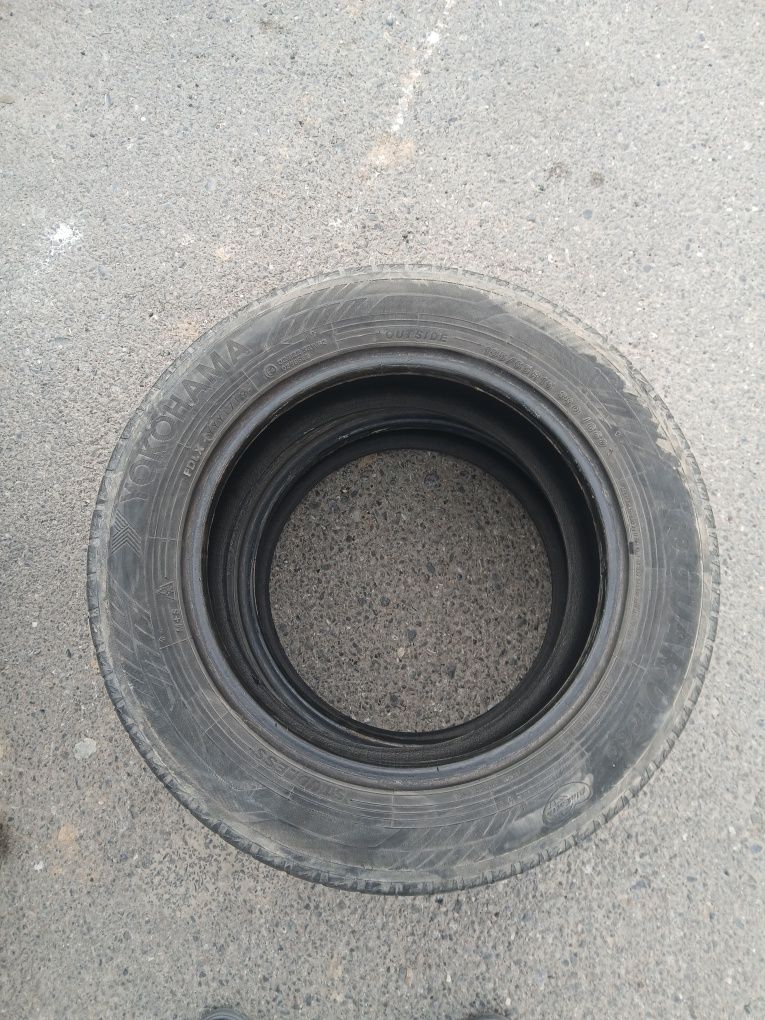 Продаётся зимние шины Yokohama R15