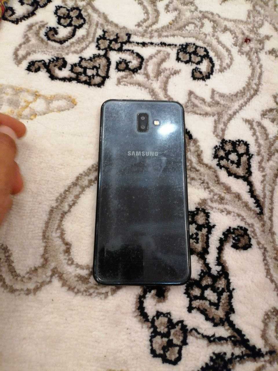 Samsung J6+ aybi yoq holati ideal