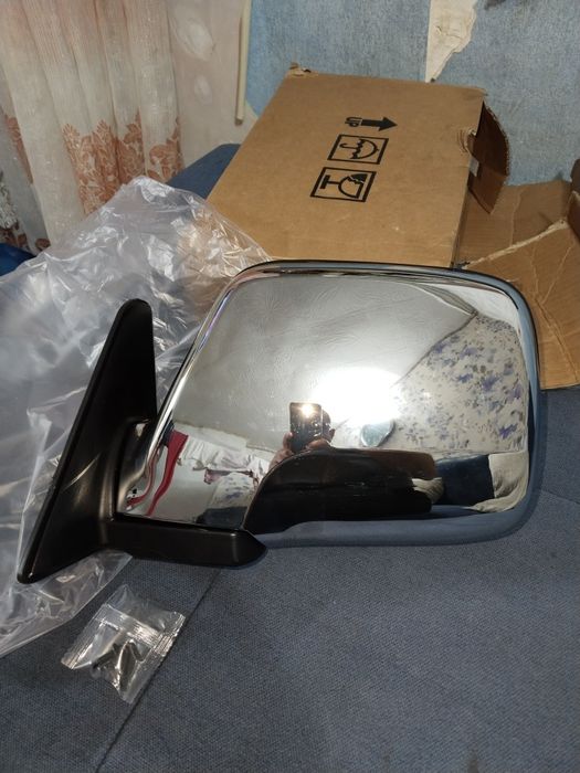 Зеркало на Тойота Ленд Крузер