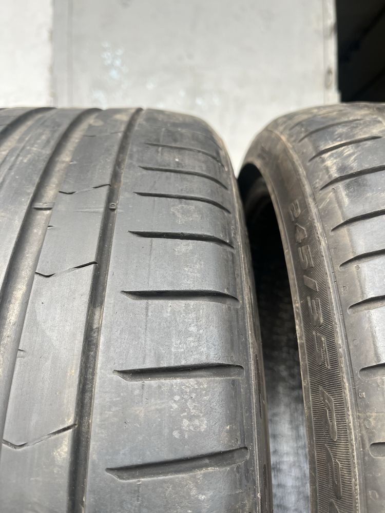 2 бр. летни гуми 245/35/20 Pirelli DOT 1718 5 mm