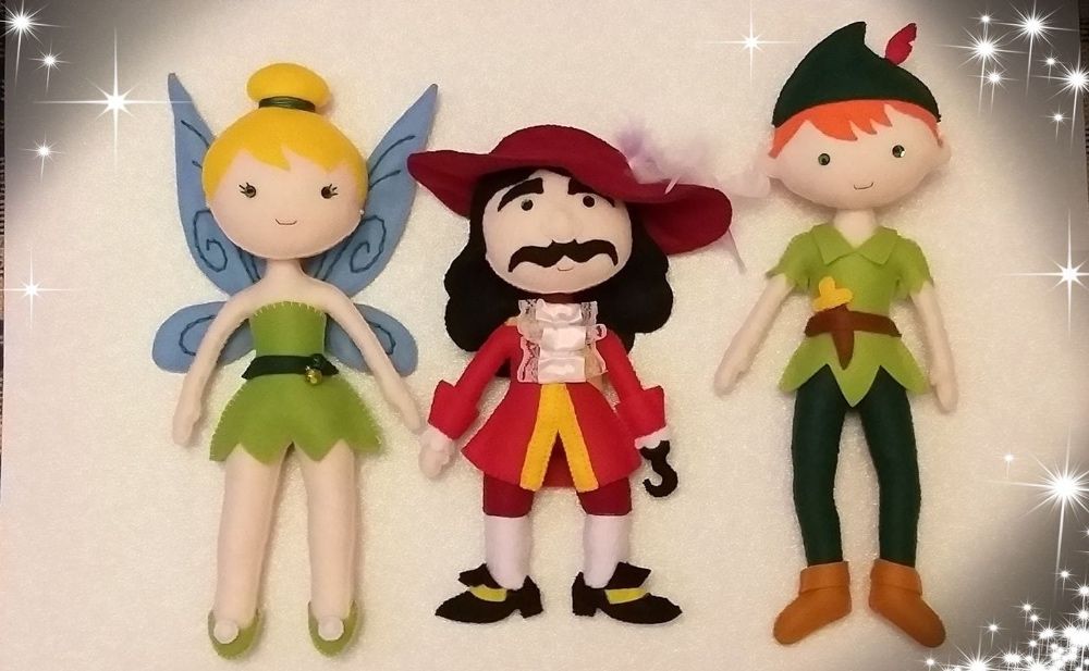 Cãpitanul Hook, personaj handmade din povestea lui Peter Pan