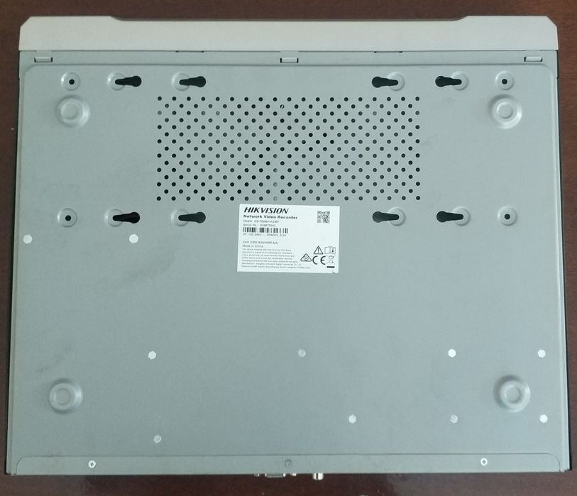 NVR Hikvision DS-7608NI-K2/8P