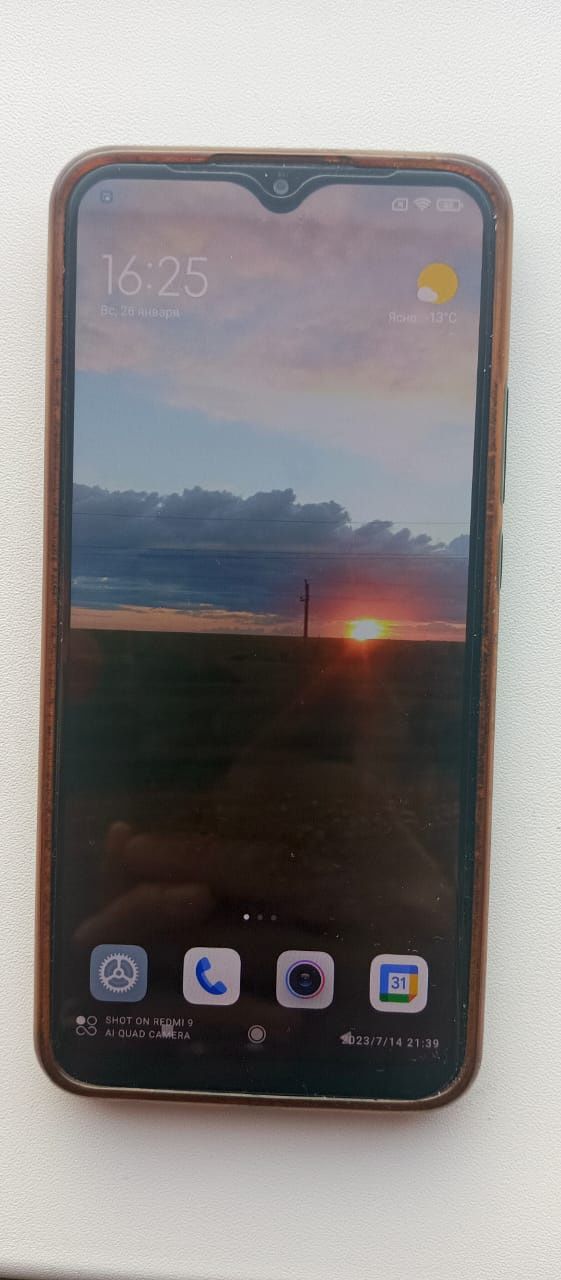 Продаю Redmi 9 в рабочем состоянии
