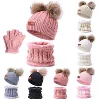 Детски комплекти шал,шапка и ръкавички